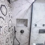 Somptueux Deux Pièces Vue + Parking Appartement