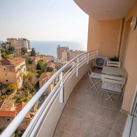 Somptueux Deux Pieces Vue + Parking Apartman